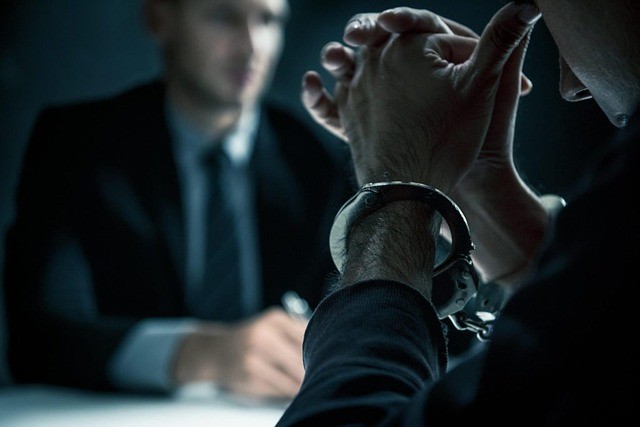 刑事拘留和逮捕有什么区别?被逮捕后案件会怎么发展?